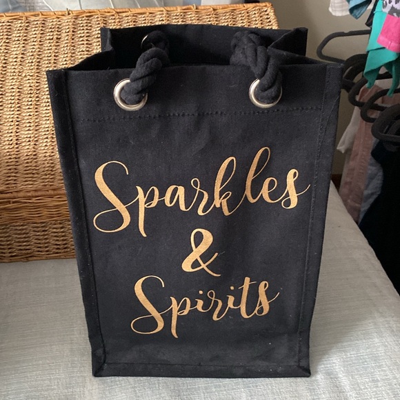 Sparkle and spirits wine bag - Picture 2 of 3